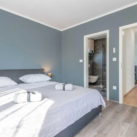 Rovena, A Modern&luxurious Istrian Casa vacanze *