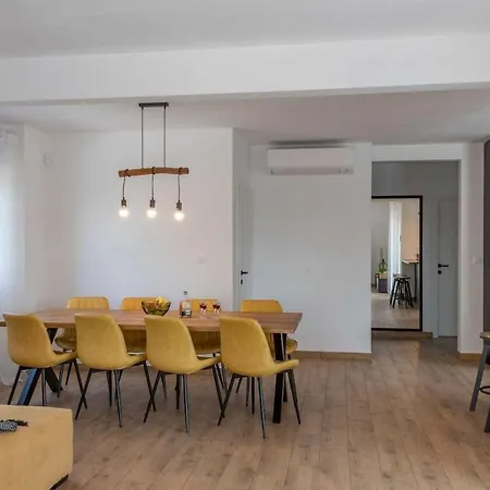 Rovena, A Modern&luxurious Istrian Juršići
