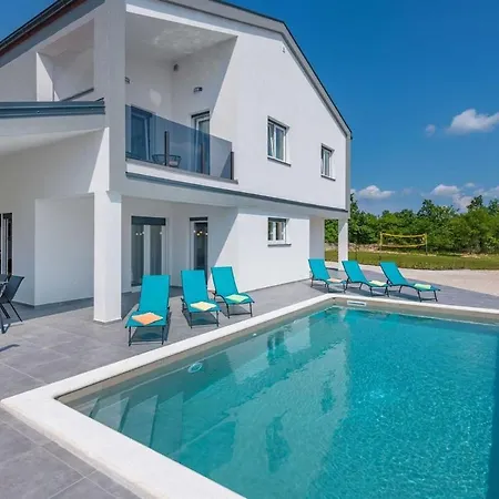 Rovena, A Modern&luxurious Istrian Juršići